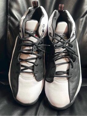 Jordan Jumpman Team Black & White Mens 12 NWOB